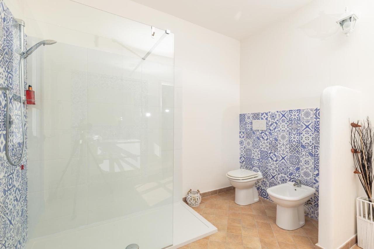 Hotel H14 Porto Frailis Àrbatax Esterno foto