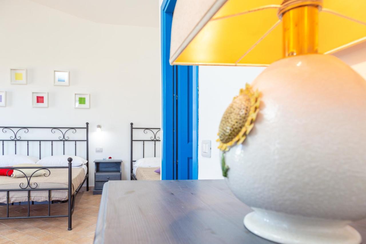 Hotel H14 Porto Frailis Àrbatax Esterno foto