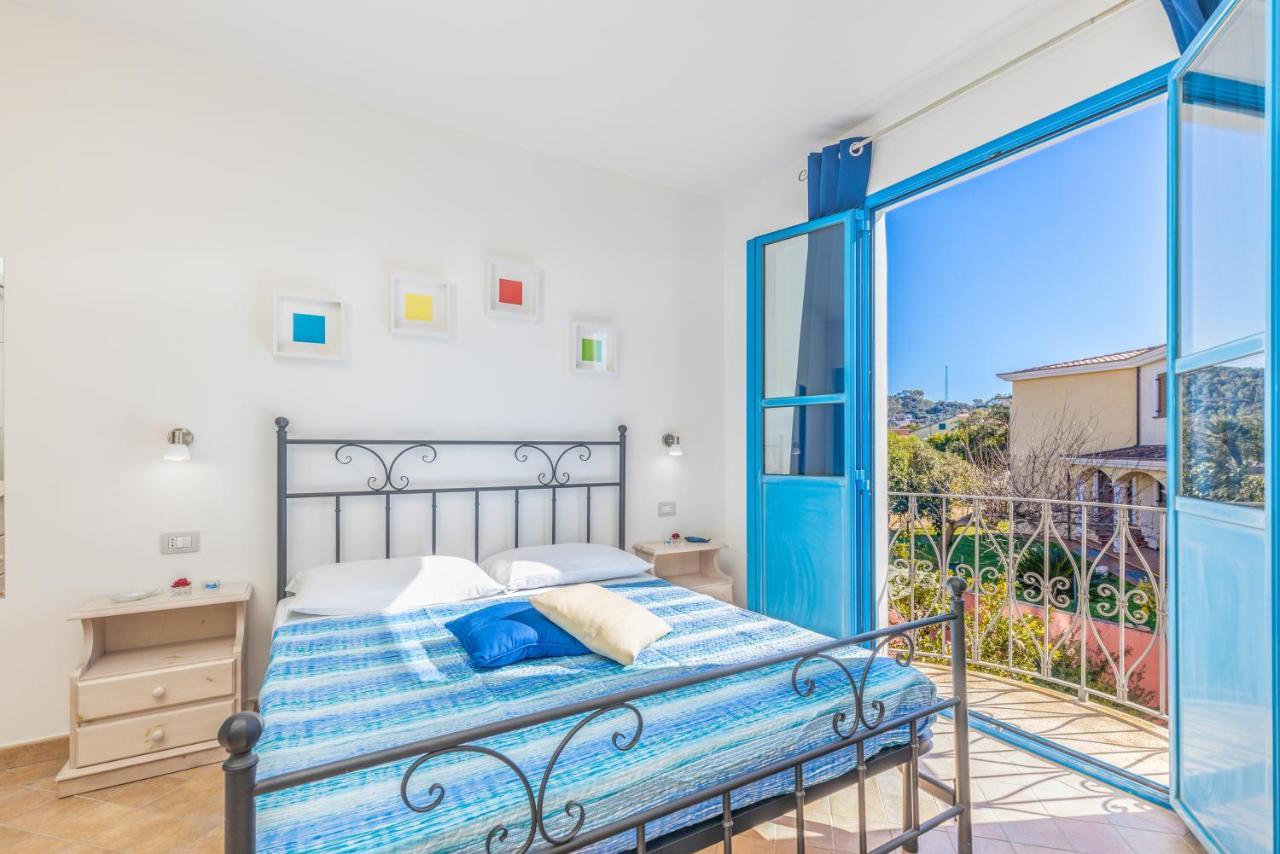 Hotel H14 Porto Frailis Àrbatax Esterno foto