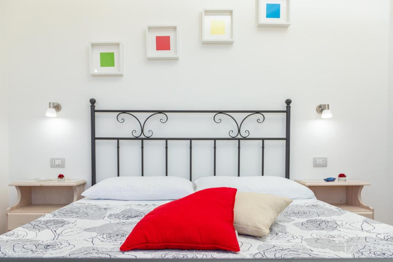Hotel H14 Porto Frailis Àrbatax Esterno foto
