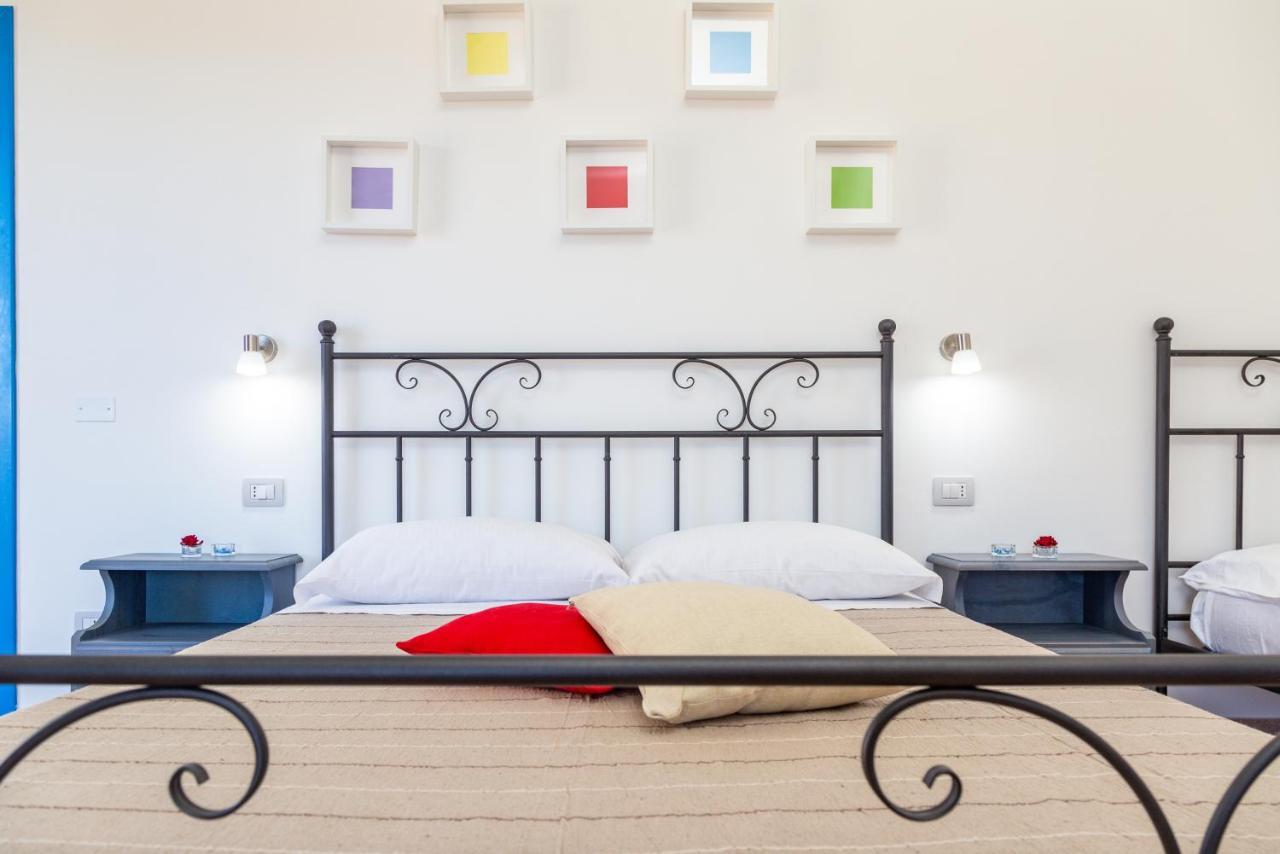 Hotel H14 Porto Frailis Àrbatax Esterno foto
