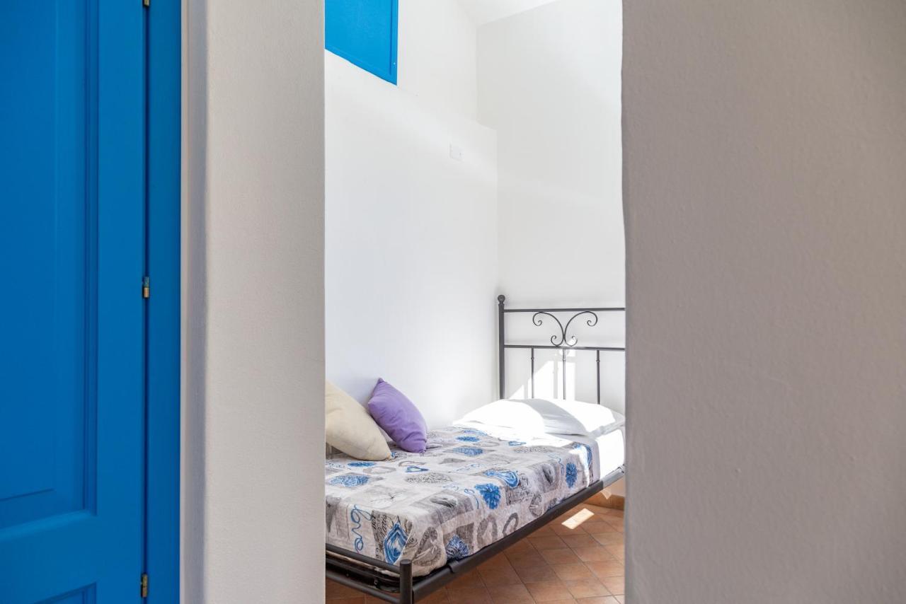 Hotel H14 Porto Frailis Àrbatax Esterno foto